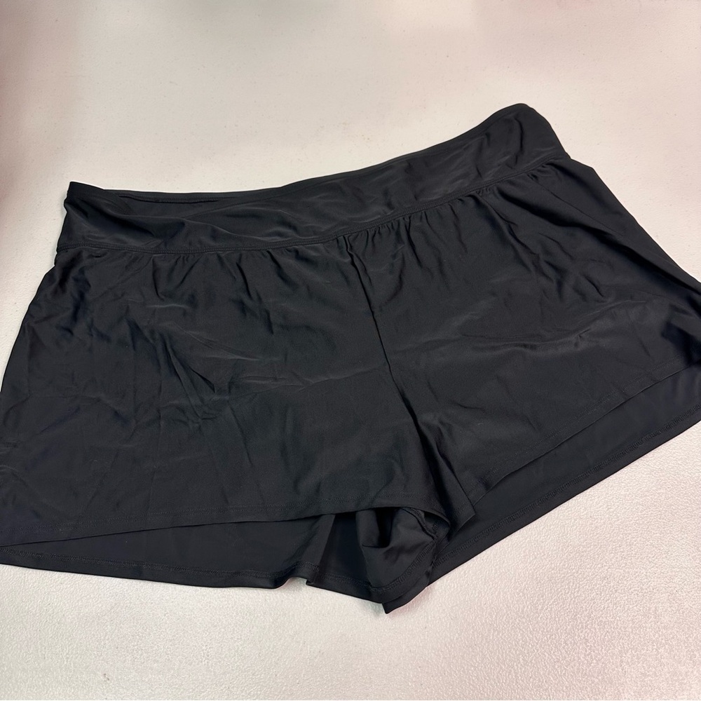 Kona Sol Black Women's Swim Shorts Size 1X
